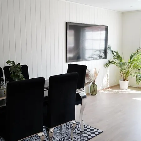 게스트하우스 15mins From Oslo Airport With Free Parking Nannestad