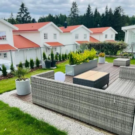 15mins From Oslo Airport With Free Parking Guest house Nannestad