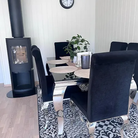 15mins From Oslo Airport With Free Parking *